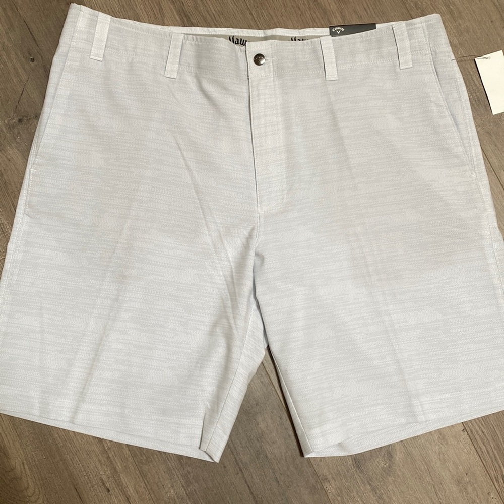 Callaway size 40 men’s golf shorts NWT
